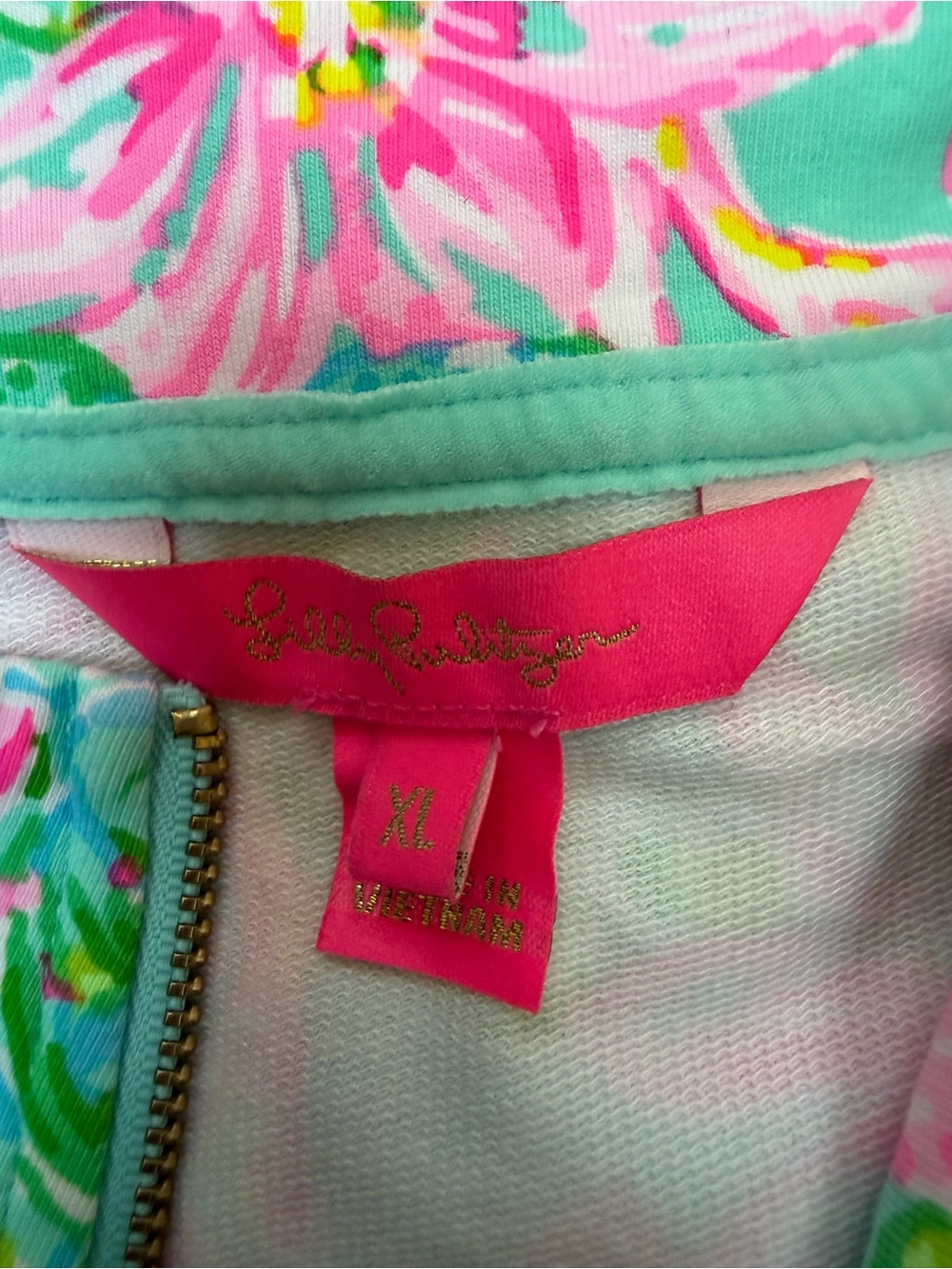 Lilly Pulitzer pullover sweatshirt quarter zip green and pink Lillies turtles xl - Picture 3 of 4